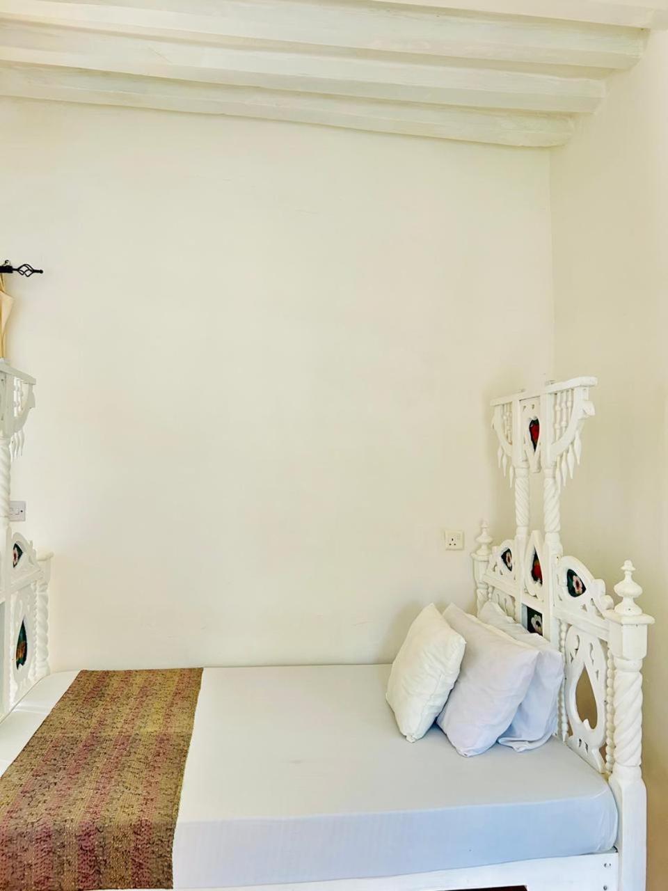 Shela Bahari Bed & Breakfast Exterior photo